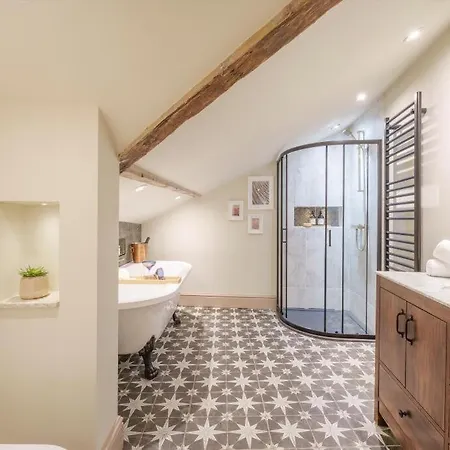 Tellers Secret Loft The Bank Of England * Bristol