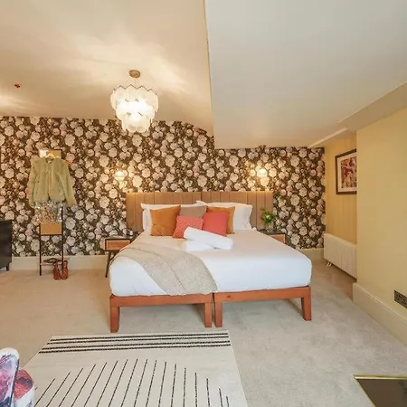 Tellers Secret Loft The Bank Of England Apartment