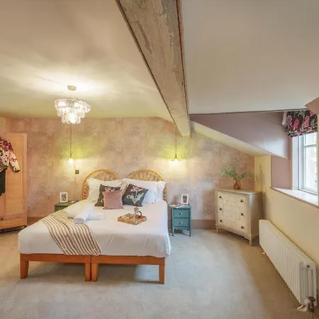 Tellers Secret Loft The Bank Of England *